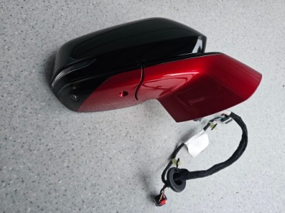 CADILLAC OPTIQ LUSTERKO PRAWE 15 PIN KAMERA