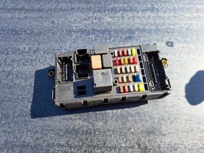 Коробка предохранителей iveco daily iv 06- 69500009 фото №1