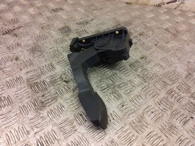 Педаль газа smart fortwo ii a4513000104 фото №1