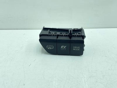 Toyota prius prime 2016 другое переключатели i кнопки фото №1