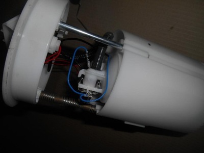 Ford focus mk3 2.0i насос пального фото №1