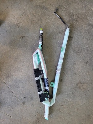 Hyundai kona 17-20 шторка безопасности правая фото №1