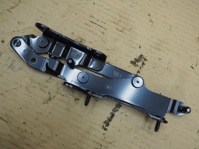 Петля крышки mazda mx5 nd правый фото №1