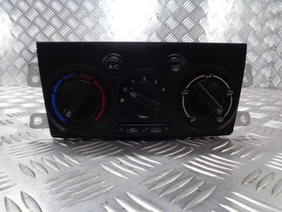 Панель керування обдув mazda premacy фото №1