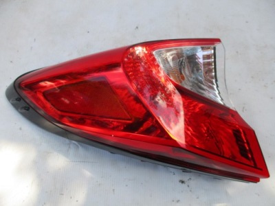 Лампа левый задняя toyota ch-r 815e0-f4010-00 фото №1