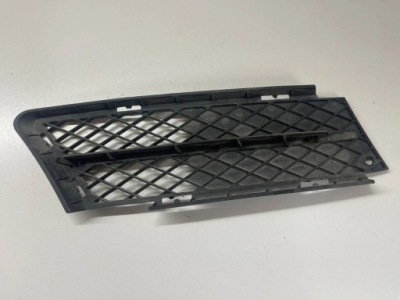 Bmw 3 e90 e91 2005 решітка, заглушки фото №1