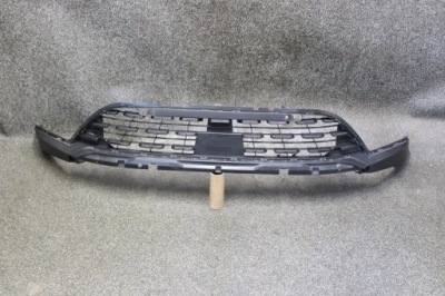 Renault captur ii 19- бампер перед решітка накладка фото №1