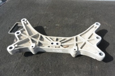 Кронштейн кронштейн коробки maserati quattroporte ghibli фото №1