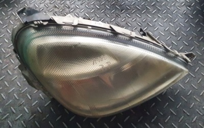 Лампа правий перед mercedes a160 фото №1
