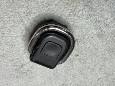 Вушко кріпильні bmw f25 51477146024 фото №1