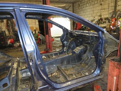 Поріг блок двигуна правий bok subaru xv фото №1