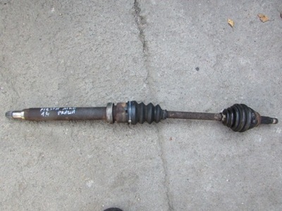 Приводной вал правая ford fiesta mk6 1,4 фото №1