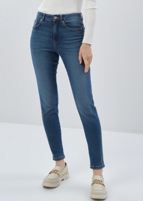 OCHNIK Klasyczne jeansy damskie JEADT-0010-69 XL