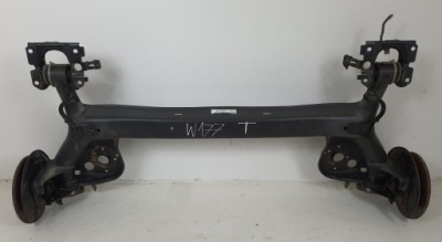 Підрамник балка oś підвіска задній mercedes w177 фото №1