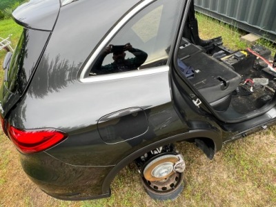 Mercedes glc w254 чверть задня правий крила фото №1