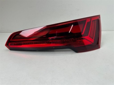 Audi q5 рестайлінг  80a 20r. правий фара задній led eur.org фото №1