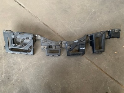 Renault grand scenic iv направляющая бампера задняя 850429618r абсорбер фото №1