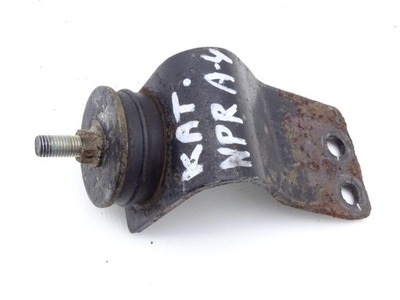 Isuzu n75 npr n35 3.0 tdi кронштейн каталізатора фото №1