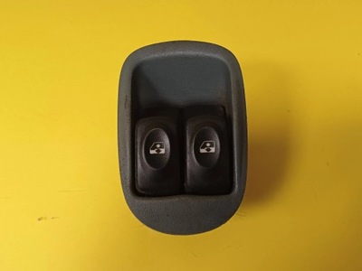 Перемикач панель вікон лівий перед renault scenic i 838099g nr1702 фото №1