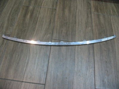 Suzuki ignis iii хром решітка 72124-62r10 фото №1