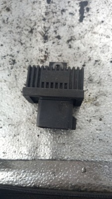 Реле свічка розжарювання volvo v40 03r hb фото №1