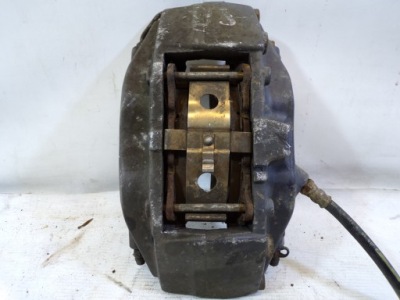 Супорт гальмівний лівий передній перед peugeot 607 brembo фото №1