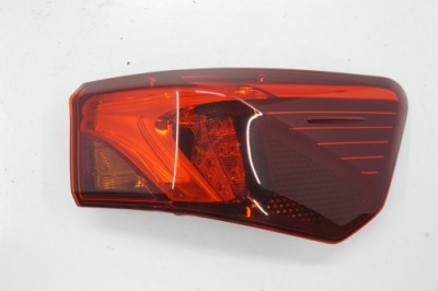 Toyota avensis t27 рестайлинг  t29 седан фонарь  правый задний  led 81550-05300 фото №1
