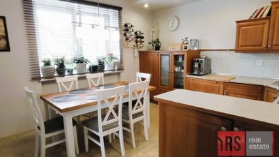 Dom, Poddębice, Poddębicki, 275 m²