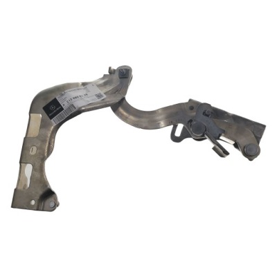 Петля капот mercedes e klasa cls amg gt правий a2138800228 фото №1