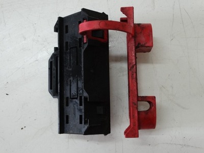 Корпус клеми плюсовий renault master ii 2.5 dci фото №1