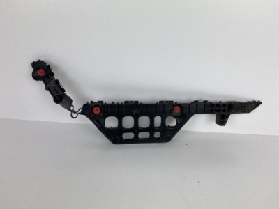 Toyota camry vii направляющая бампера правый задний  2014-2017 фото №1