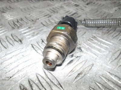 SENSOR DE PRESIÓN COMBUSTIBLES TOYOTA AVENSIS T22 2.0 D4D  