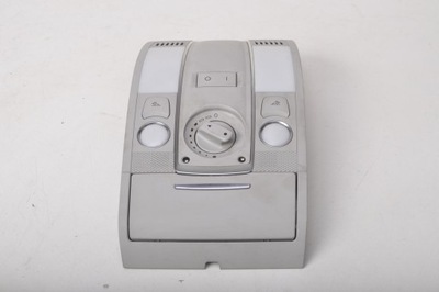 Audi a6 c6 освещение лампа кабины салона 4f0947135bt фото №1