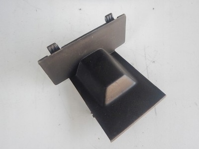 Volvo c30 захист корпус оббивка кришка фото №1