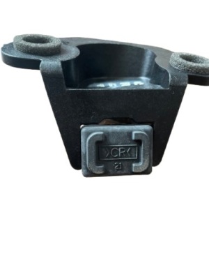 Gs1m-63-671b резиновый элемент амортизатор крышки багажника mazda 6 фото №1