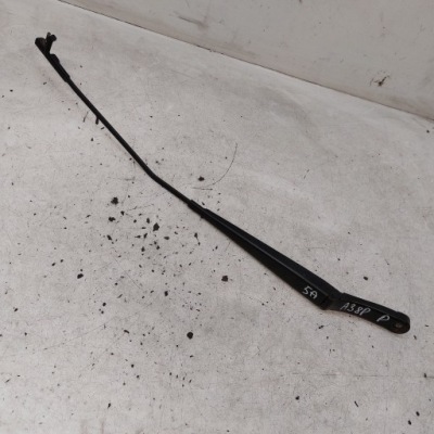 Audi a3 8p важіль двірники праве 8p1955410a фото №1