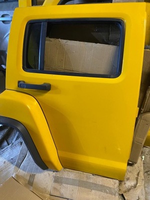 HUMMER H3 DE PUERTA DERECHA PARTE TRASERA  