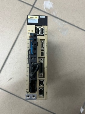 YASKAWA SGDV-R90A11A fv