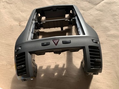 Zafira b вимикач світла аварійних панель рамка радіо 13100105xf фото №1