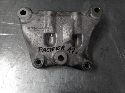 Pacifica 2016-2020r кронштейн двигуна права фото №1