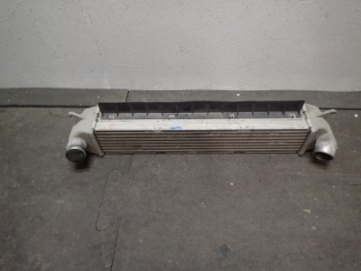 Інтеркулер hyundai kona 28270-04560 фото №1