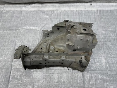 Лонжерон права jaguar e-pace gj32-podłużnica фото №1