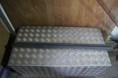 Молдинг двері лівий перед clio v 808771875r фото №1