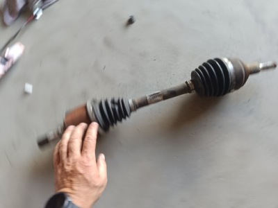 Ford focus mk4 2.3 st привідний вал ліва короткий kx67-3b437-ac оригінал фото №1