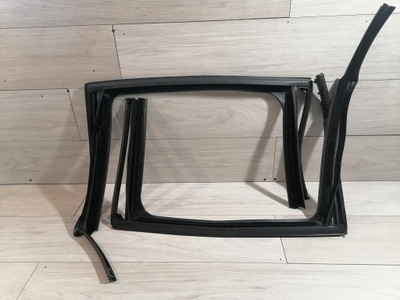 Mini f54 прокладка двері правий задня 7344166 фото №1