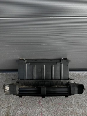 Повітропровід повітря шторка жалюзі volvo xc30 фото №1