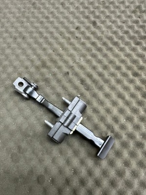 824307049r обмежувач двері правий задня renault clio фото №1