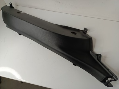 Обшивка сидіння ceed ii правий задня стійка захист фото №1