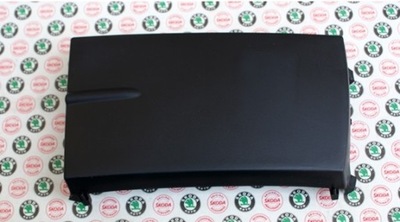 Заглушка бампера противотуманной фары felicia felicja st фото №1