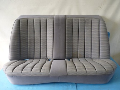 Mercedes w201 заднє сидіння 82-93 фото №1